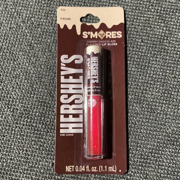 🍫🍫Hershey’s Flavored Lip Gloss🍫🍫 - Picture 3 of 6